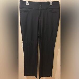 Holly would size 13 dress pants - black